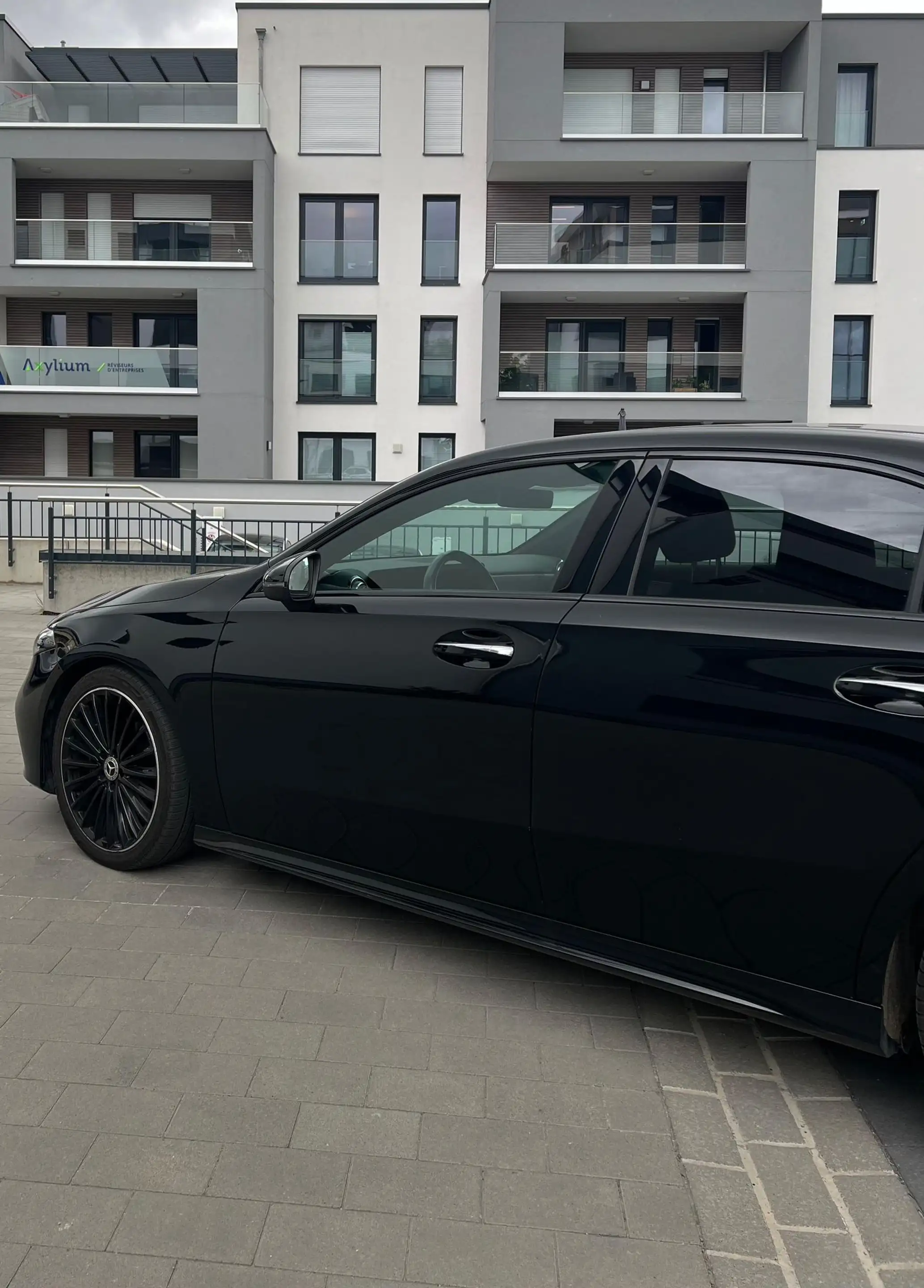Mercedes-Benz A 200 AMG LINE — photo 9