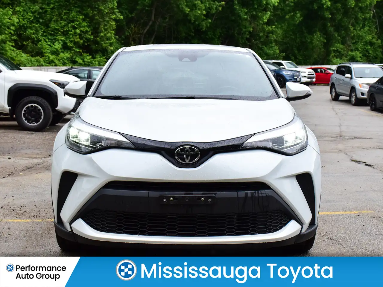 Toyota C-HR photo Toyota C-HR
