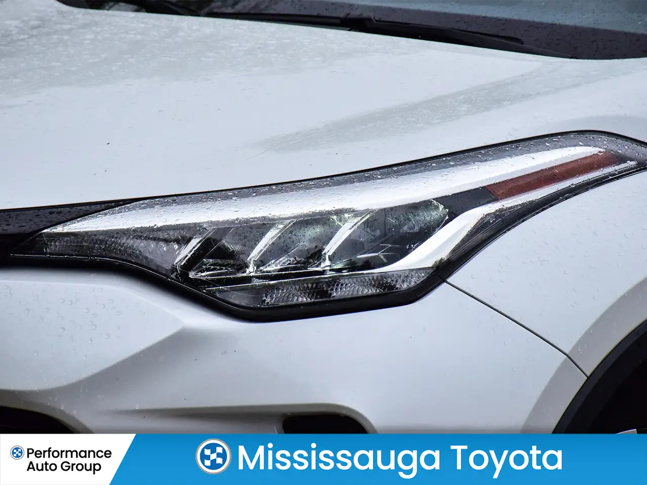 Toyota C-HR photo Toyota C-HR