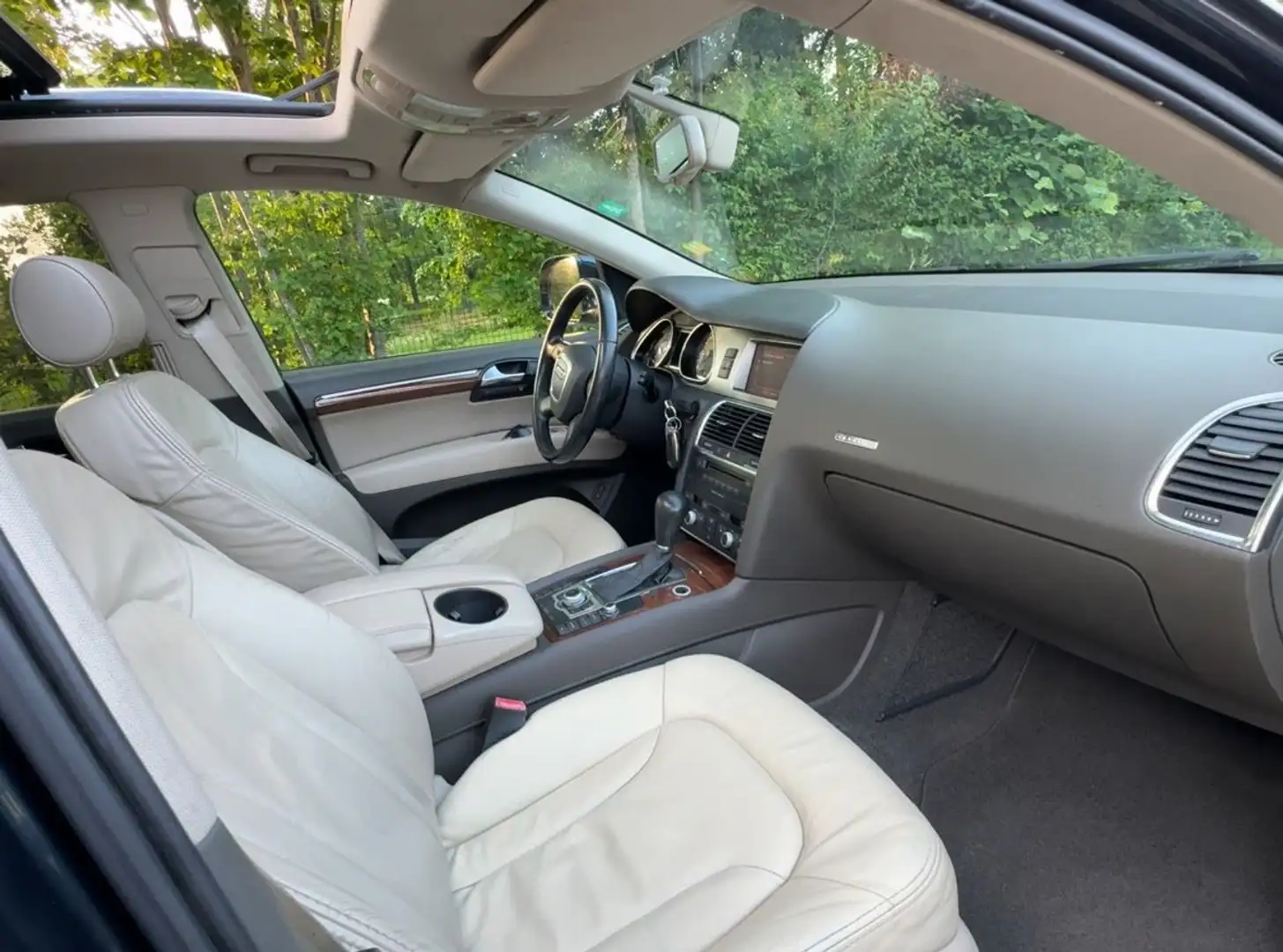 Audi Q7 3.0 V6 TDI Avus Quattro Tiptronic 7 pl - 1