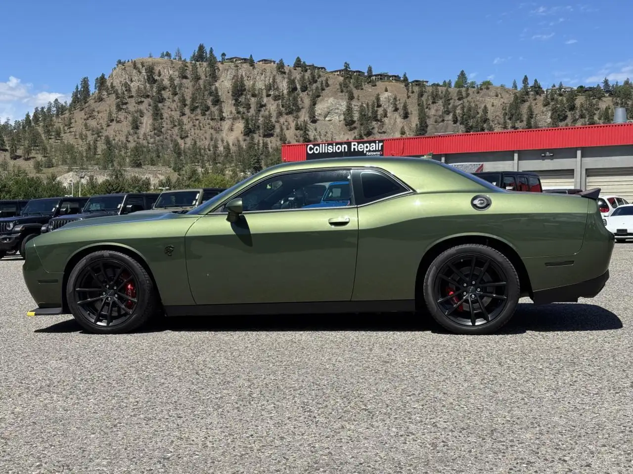Dodge Challenger снимка Dodge Challenger