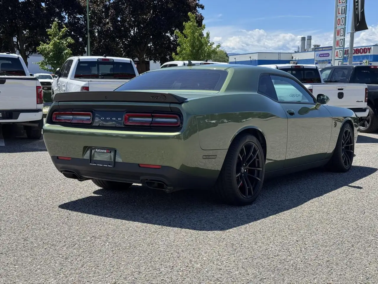 Dodge Challenger снимка Dodge Challenger