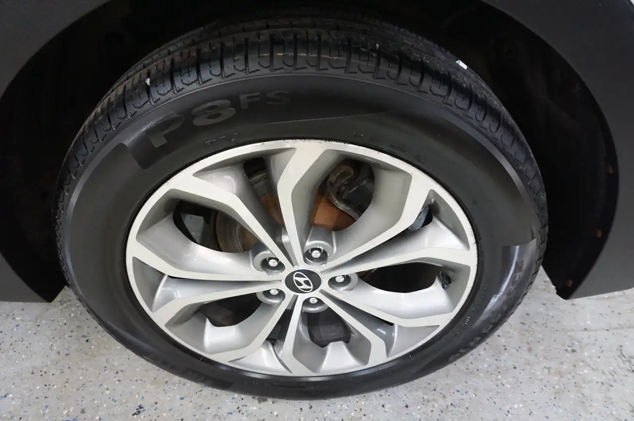 Hyundai SANTA FE снимка Hyundai SANTA FE