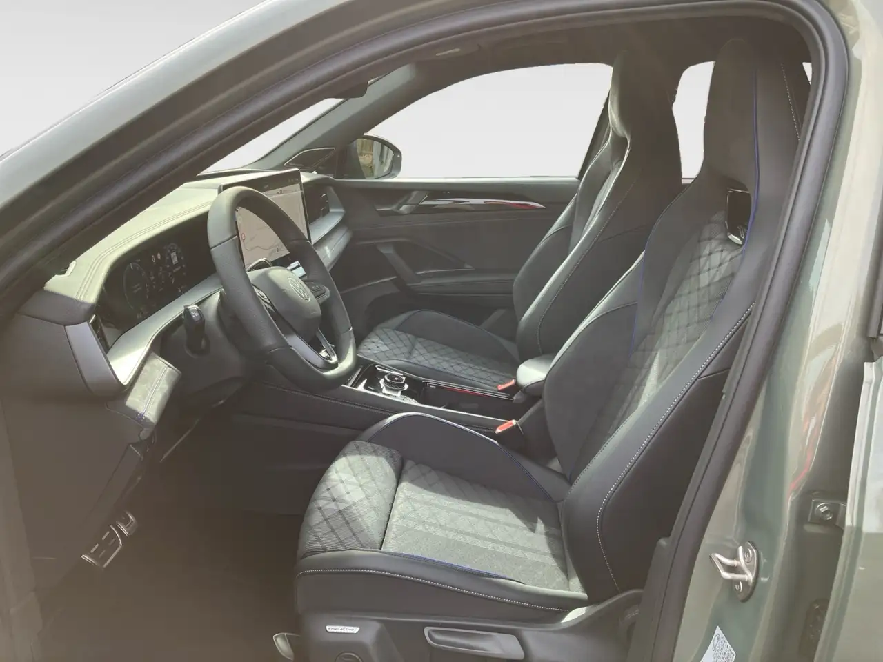 Volkswagen Tayron eHybrid 204 PS R-Line Tageszulassung 20%! 8