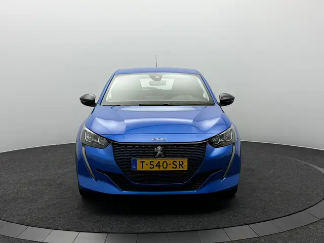 Peugeot e-208 view 24