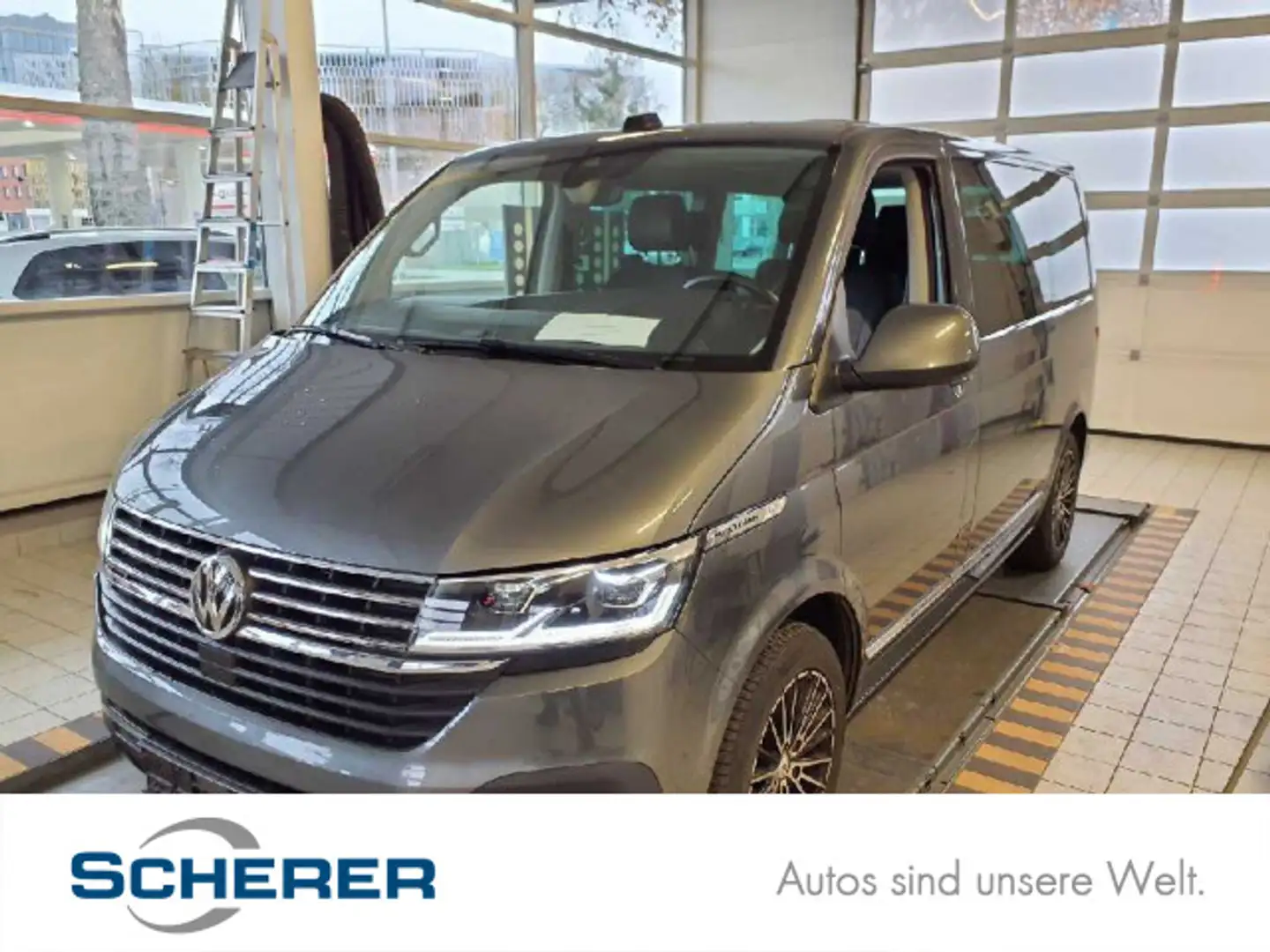 Volkswagen T6.1 Multivan 2.0TDI GenerationSix 4M DSG NAVI L Grau - 1