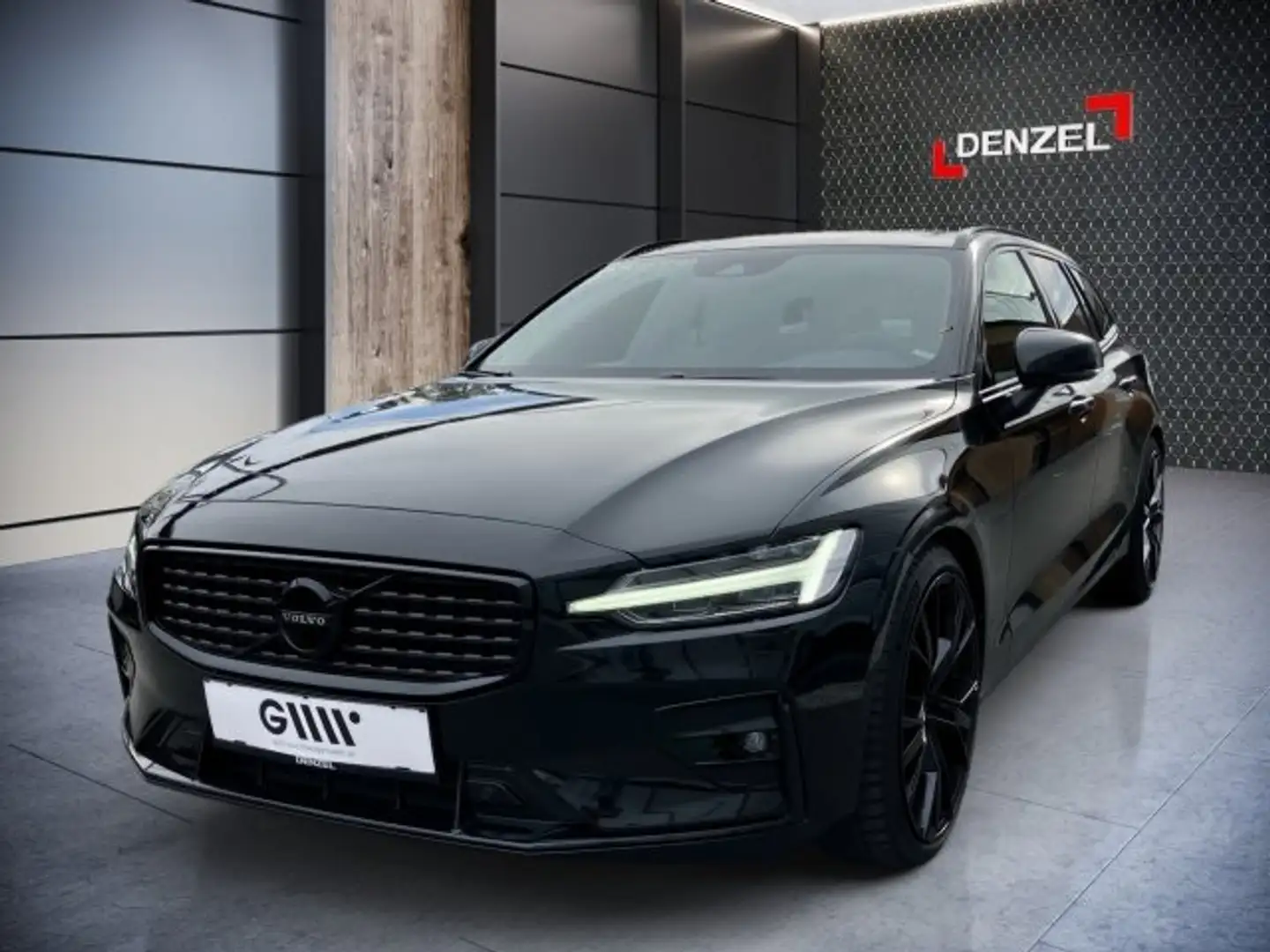 Volvo V60 B3 A R-Design Noir - 2