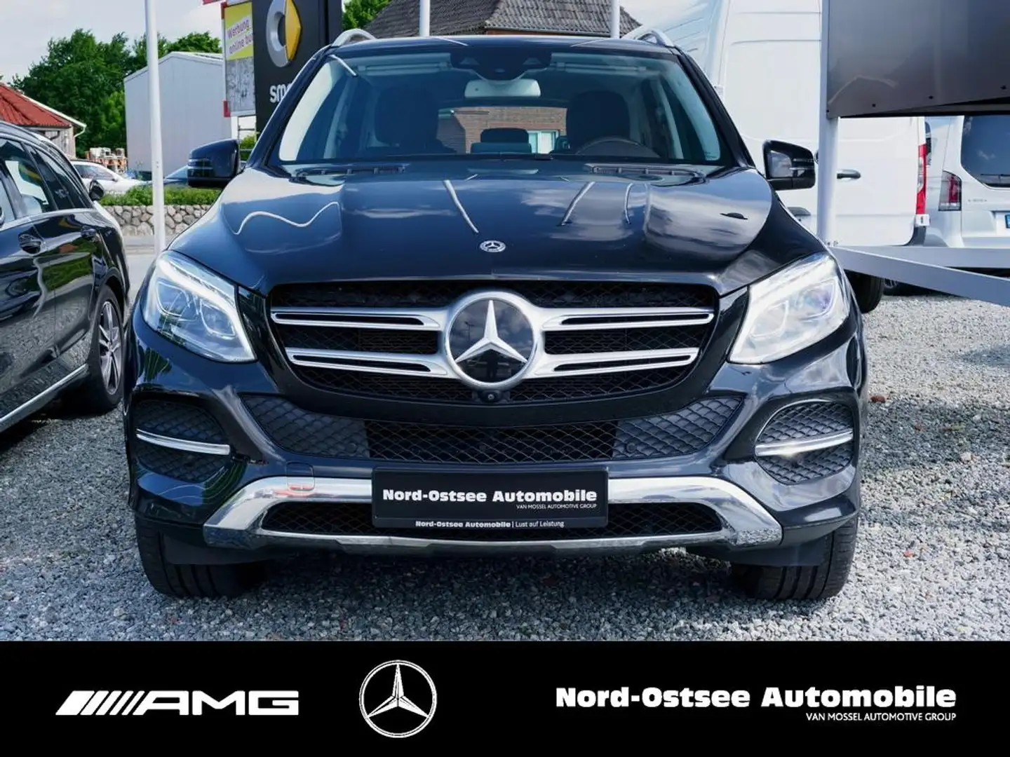 Mercedes-Benz GLE 500 4M STANDHEIZUNG AHK DISTRONIC SPUR LED Noir - 2