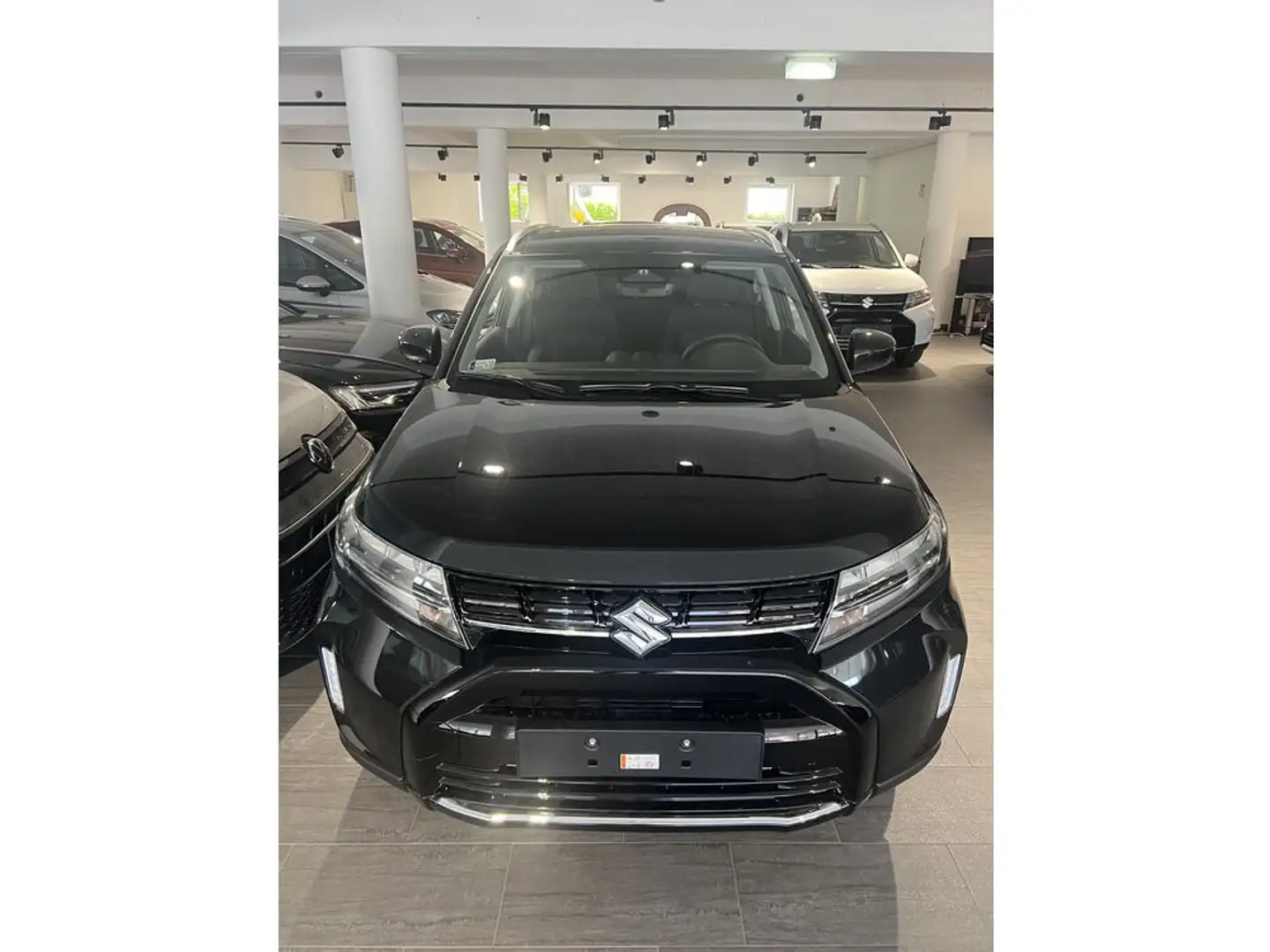Suzuki Vitara 1.4 AllGrip Hybrid Neues Model Navi Kamera Schwarz - 1