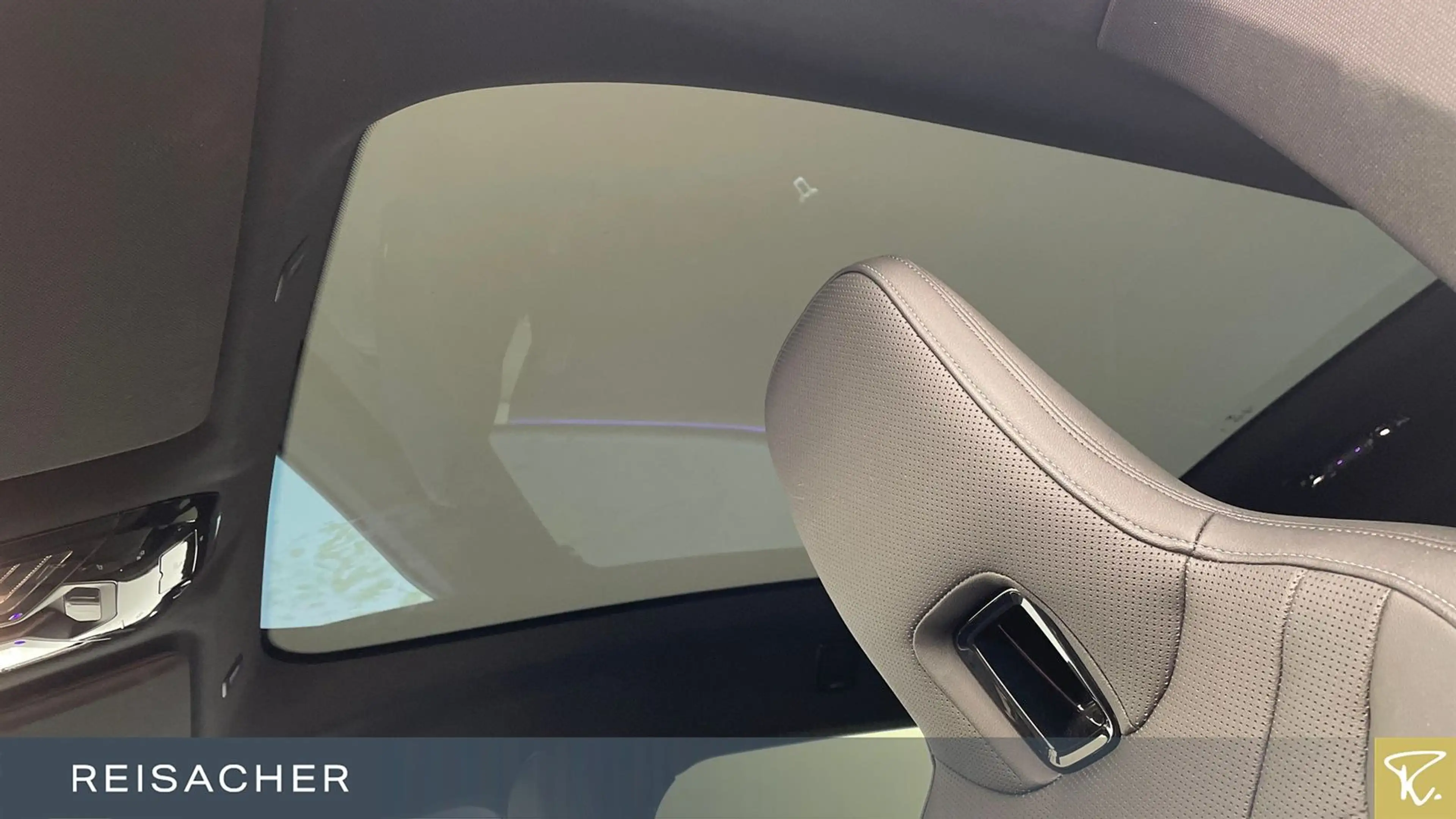 BMW iX xDrive40 Sportpaket Laden AC Ladekabel DAB — photo 5