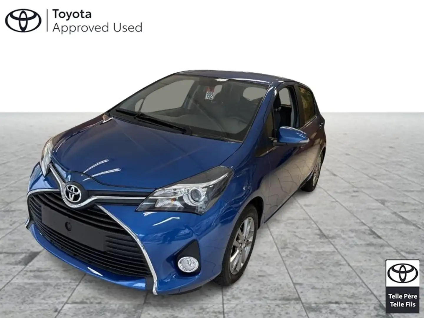 Toyota Yaris IV Dynamic Bleu - 1