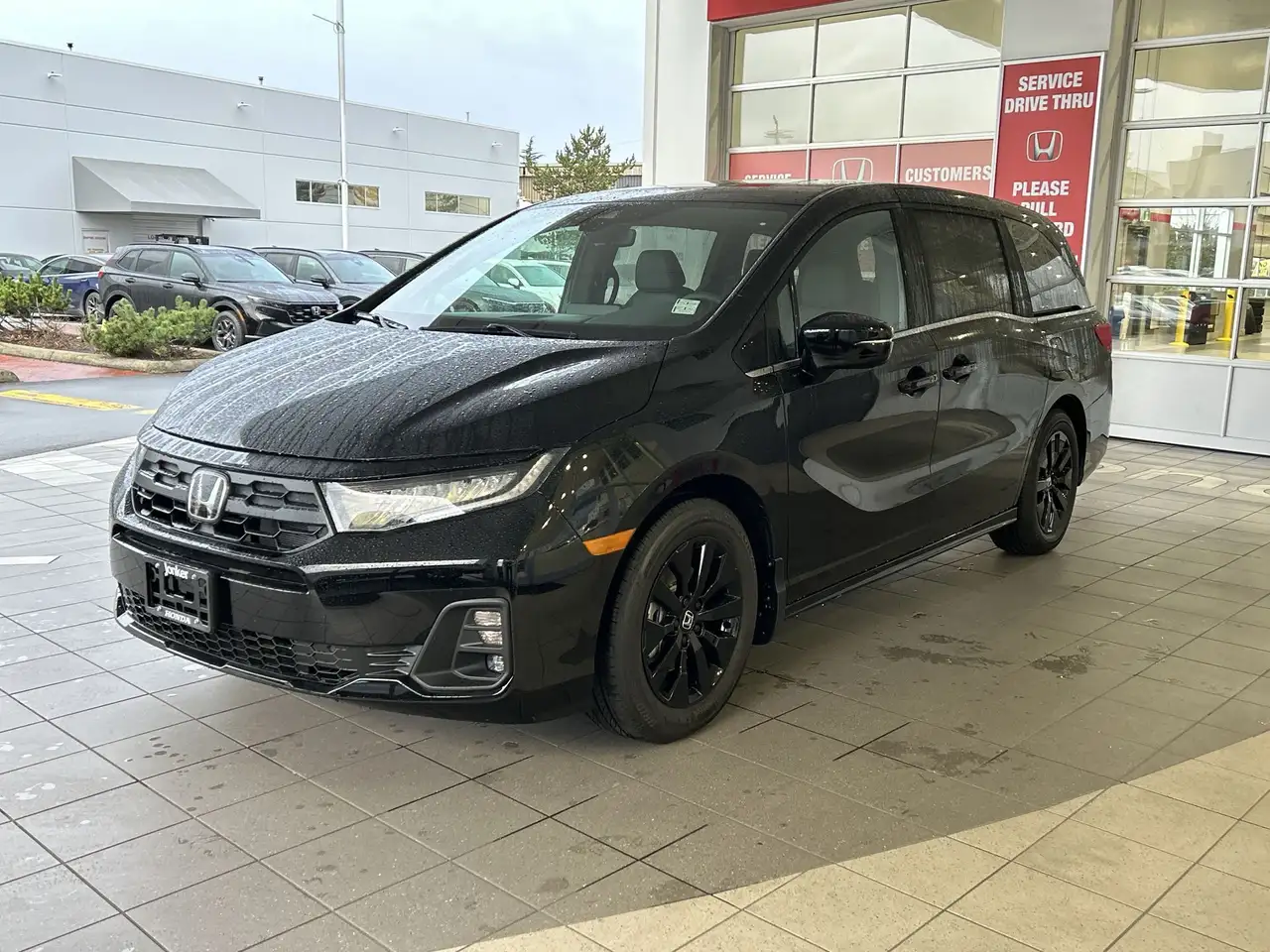 Honda Odyssey снимка Honda Odyssey