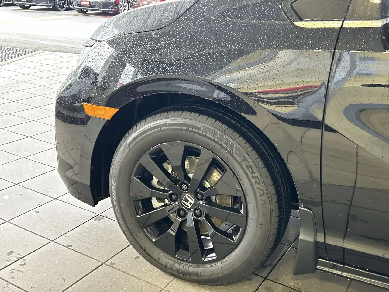 Honda Odyssey снимка Honda Odyssey