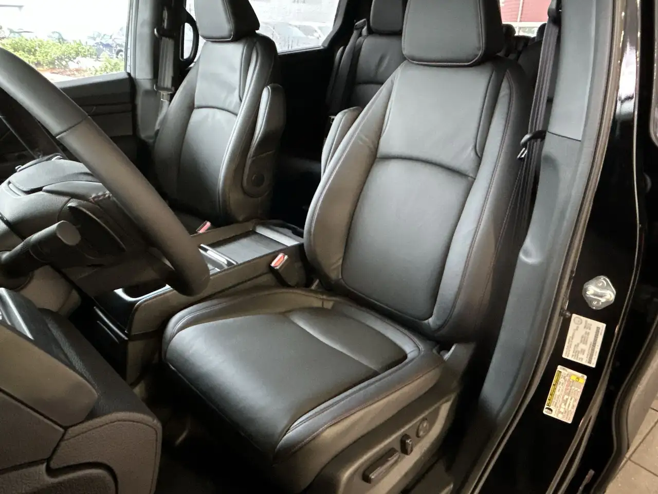 Honda Odyssey снимка Honda Odyssey