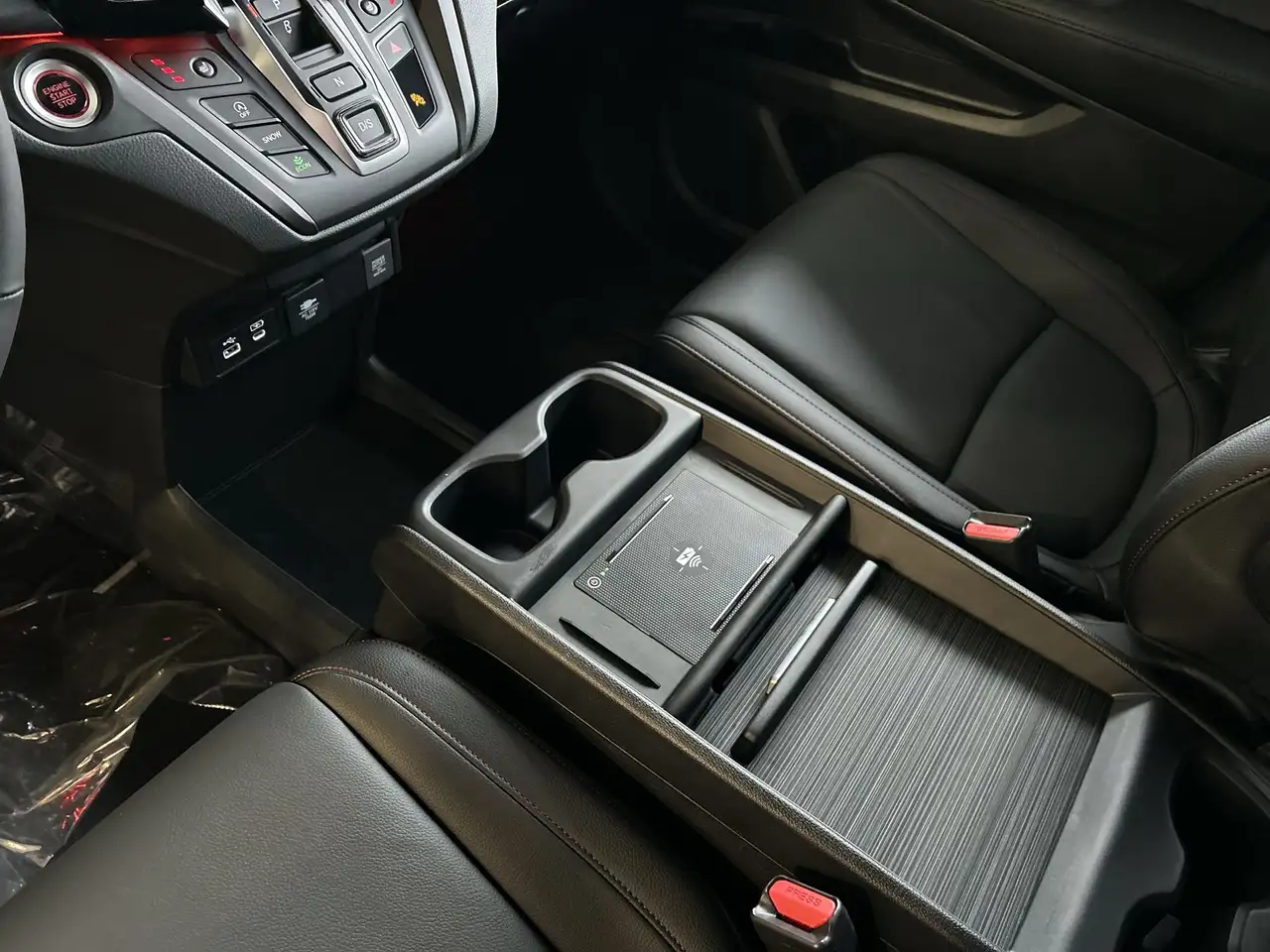Honda Odyssey снимка Honda Odyssey