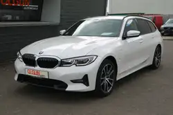 Bmw 330 e Touring Sport Line *HUD*AMBIENTE*LED*NAVI*