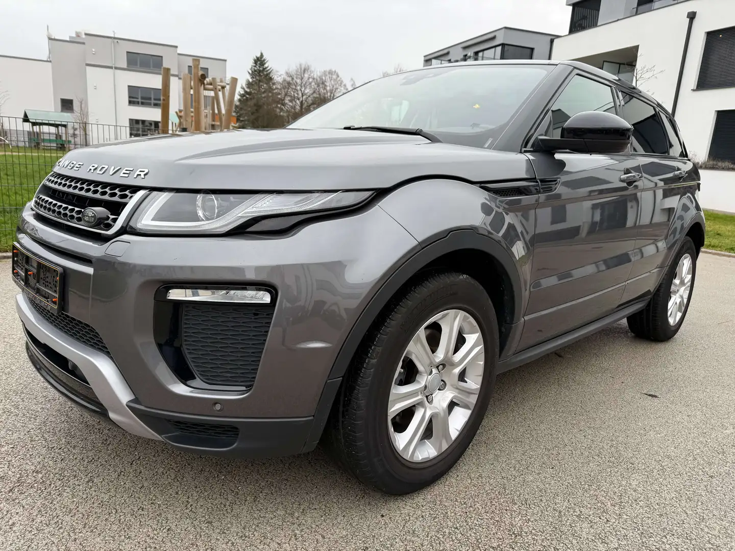 Land Rover Range Rover Evoque Range Rover Evoque TD4 Aut. SE Dynamic Gris - 1