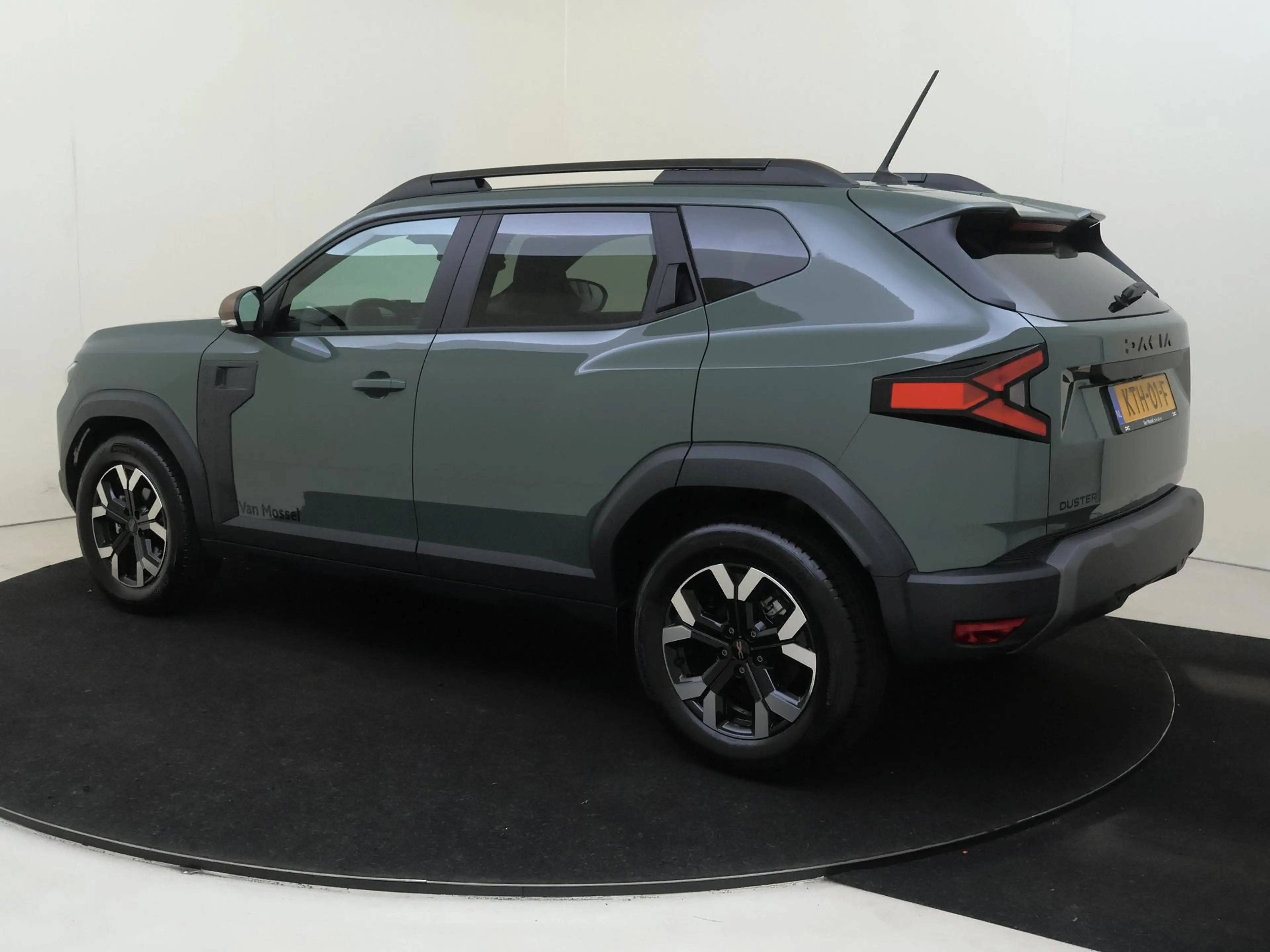 Dacia Duster 1.2 mild hybrid 140 extreme | Navigatie | Camera — photo 3