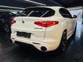 Alfa Romeo Stelvio Stelvio 2.2 MJD AWD Veloce * GARANTIE 12 MOIS * Blanc - thumbnail 12