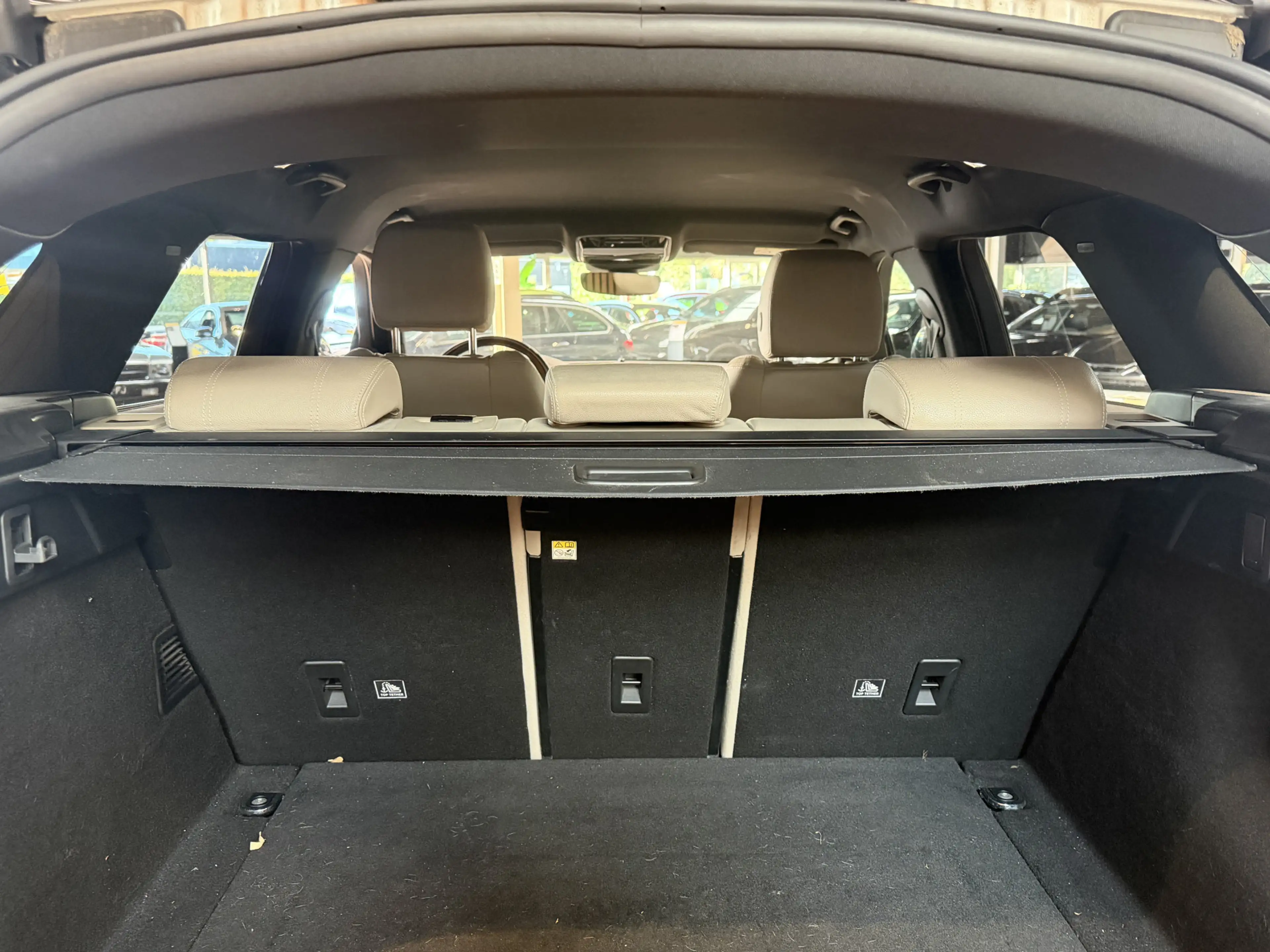 Land Rover Range Rover Velar 3.0 V6 SC AWD HSE — photo 19