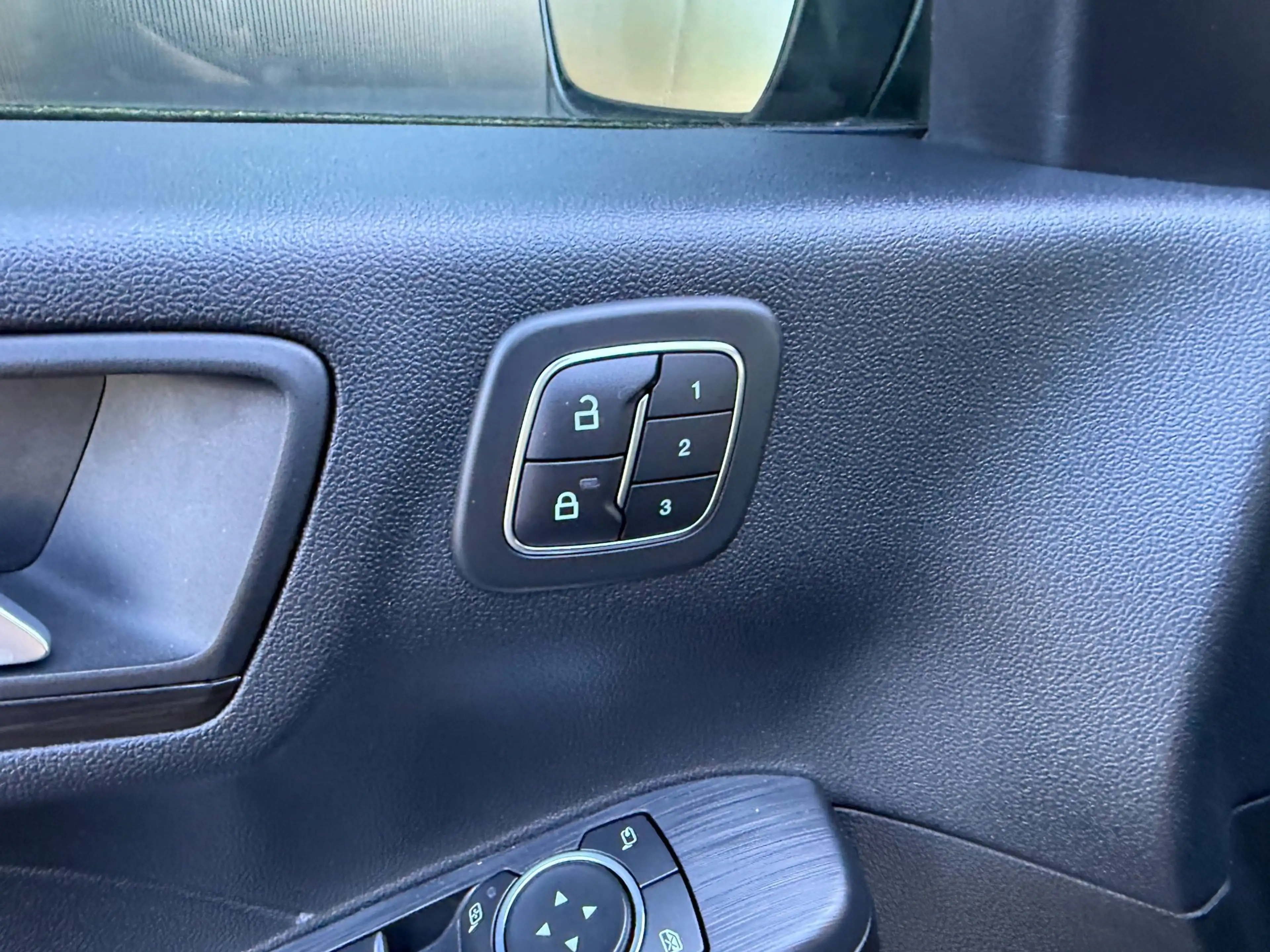 Ford Kuga 2.5 225pk PHEV Vignale Trekhaak, HUD, Camera's, Ad — photo 13