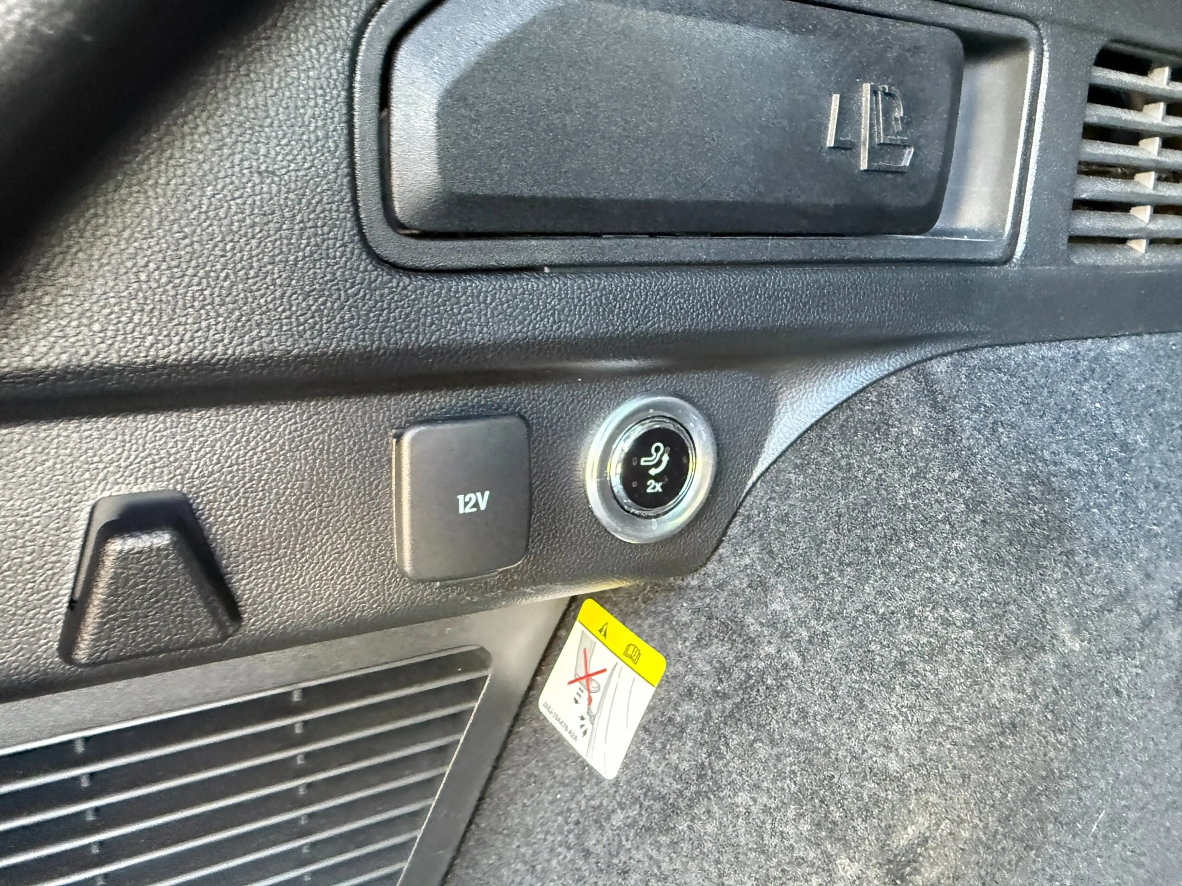 Ford Kuga 2.5 225pk PHEV Vignale Trekhaak, HUD, Camera's, Ad — photo 33