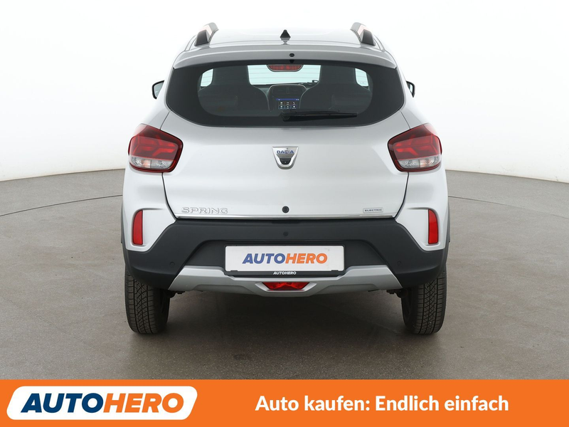Dacia Spring electric drive 33 kW Comfort Plus Aut.*CAM*NAVI* — photo 5