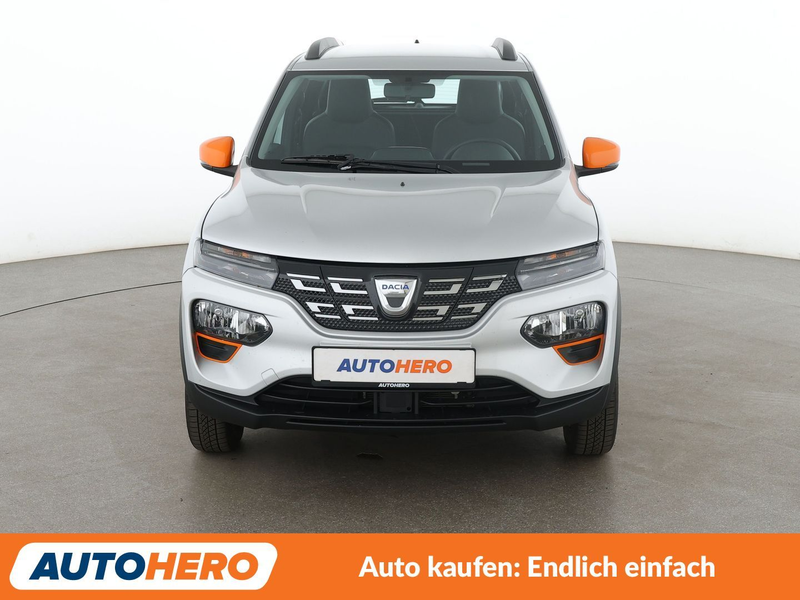 Dacia Spring electric drive 33 kW Comfort Plus Aut.*CAM*NAVI* — photo 9
