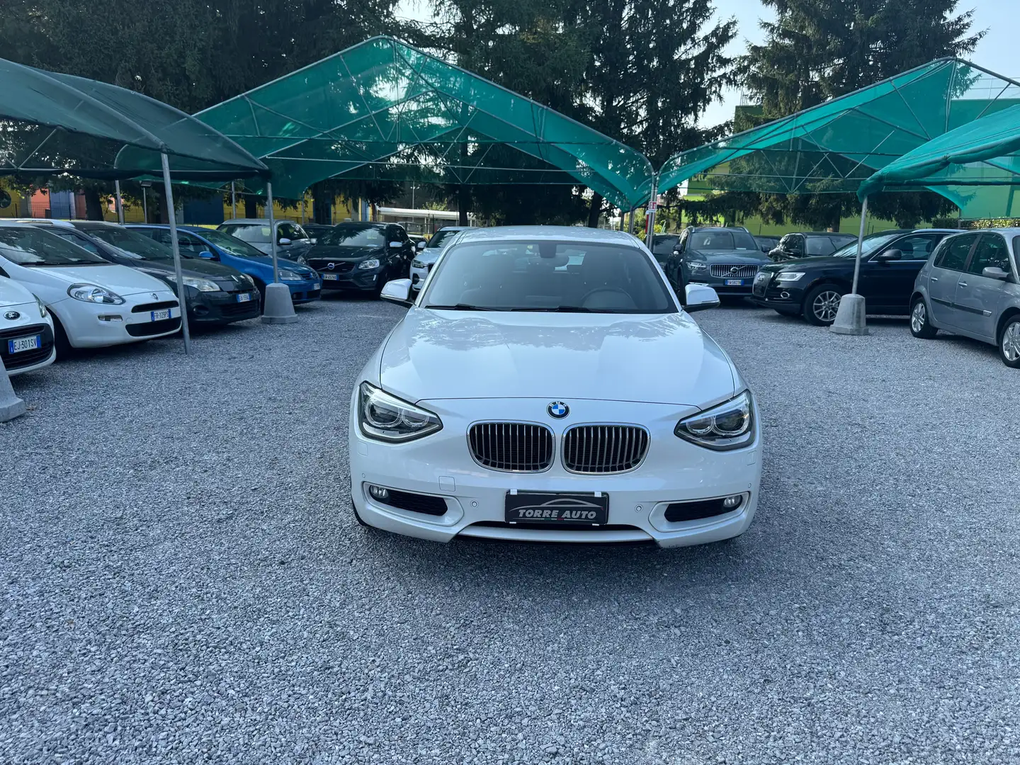 BMW 125 125d 5p Urban Bianco - 2