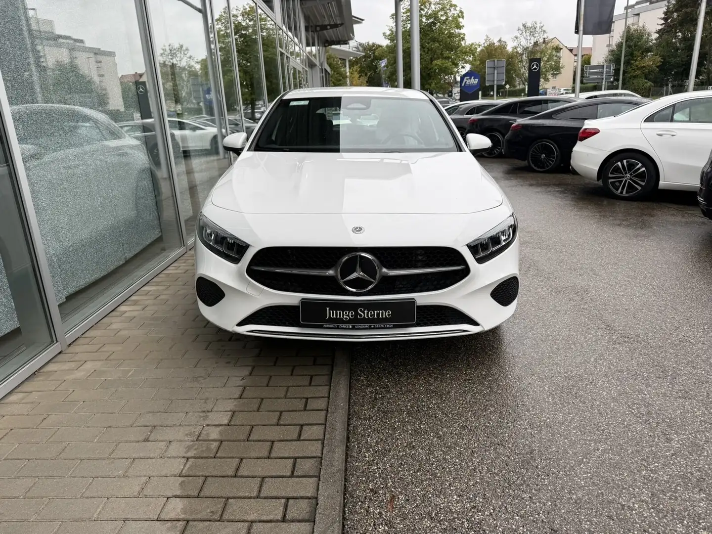 Mercedes-Benz A 180 A 180 Progressive *KAMERA*WINTER*LED*DAB*MBUX* Weiß - 2