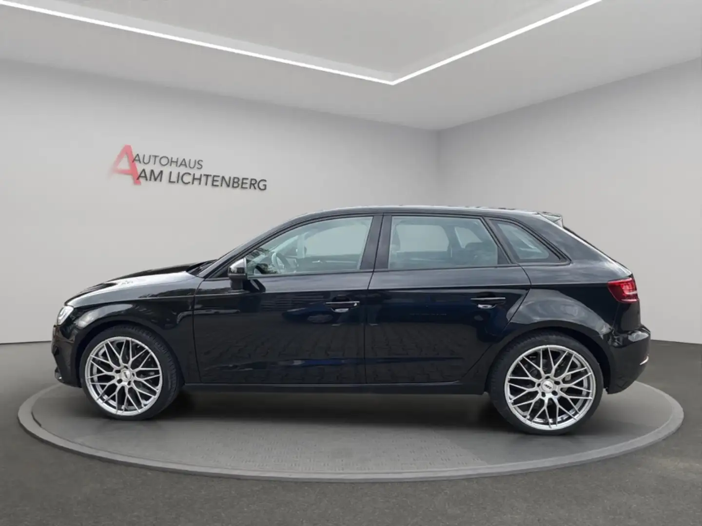 Audi A3 Sportback 1,5 TFSI LED+PDC+KLIMAAAUTOMATIK+SITZHEI Noir - 2