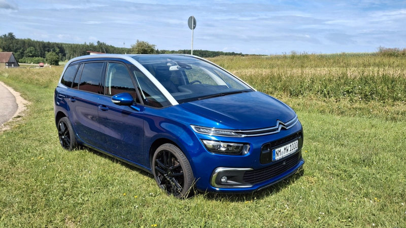 Citroen Grand C4 Picasso Grand C4 Spacetourer Shine — photo 2