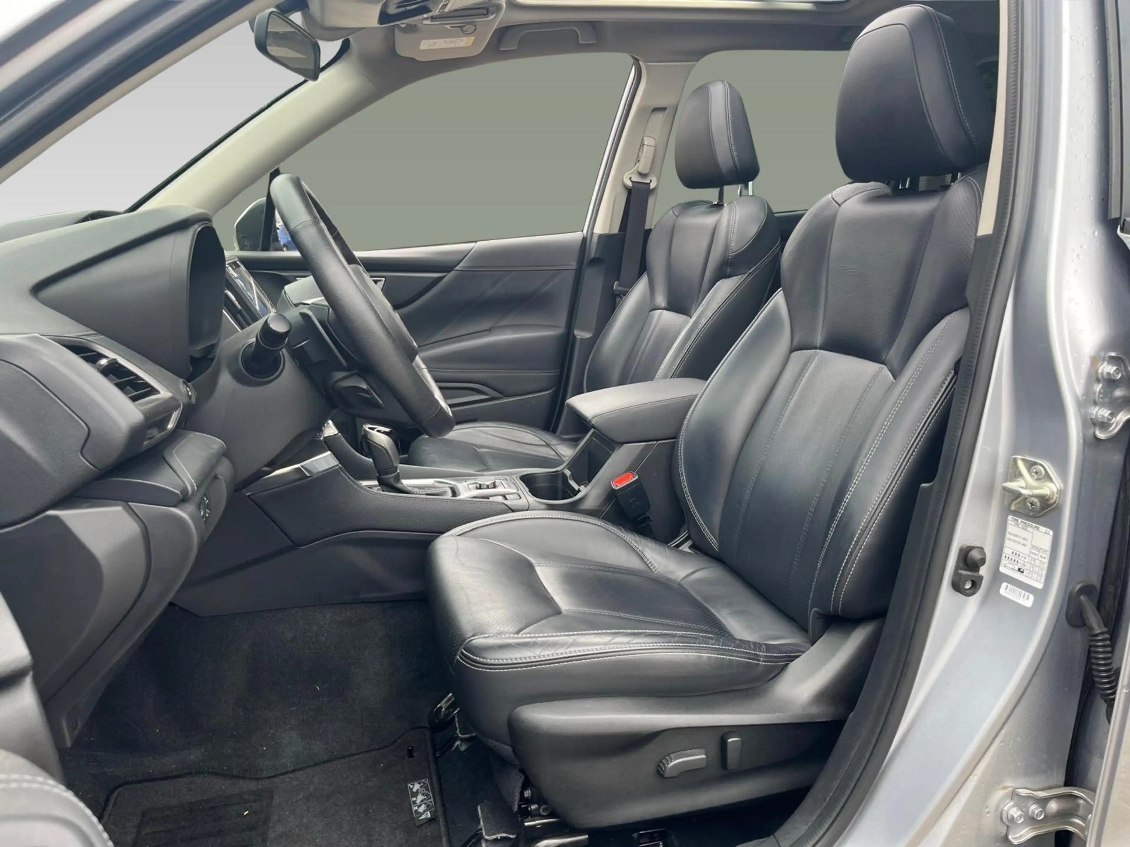 Subaru Forester 2.0i e-BOXER Premium| Dealeronderhouden | — photo 11