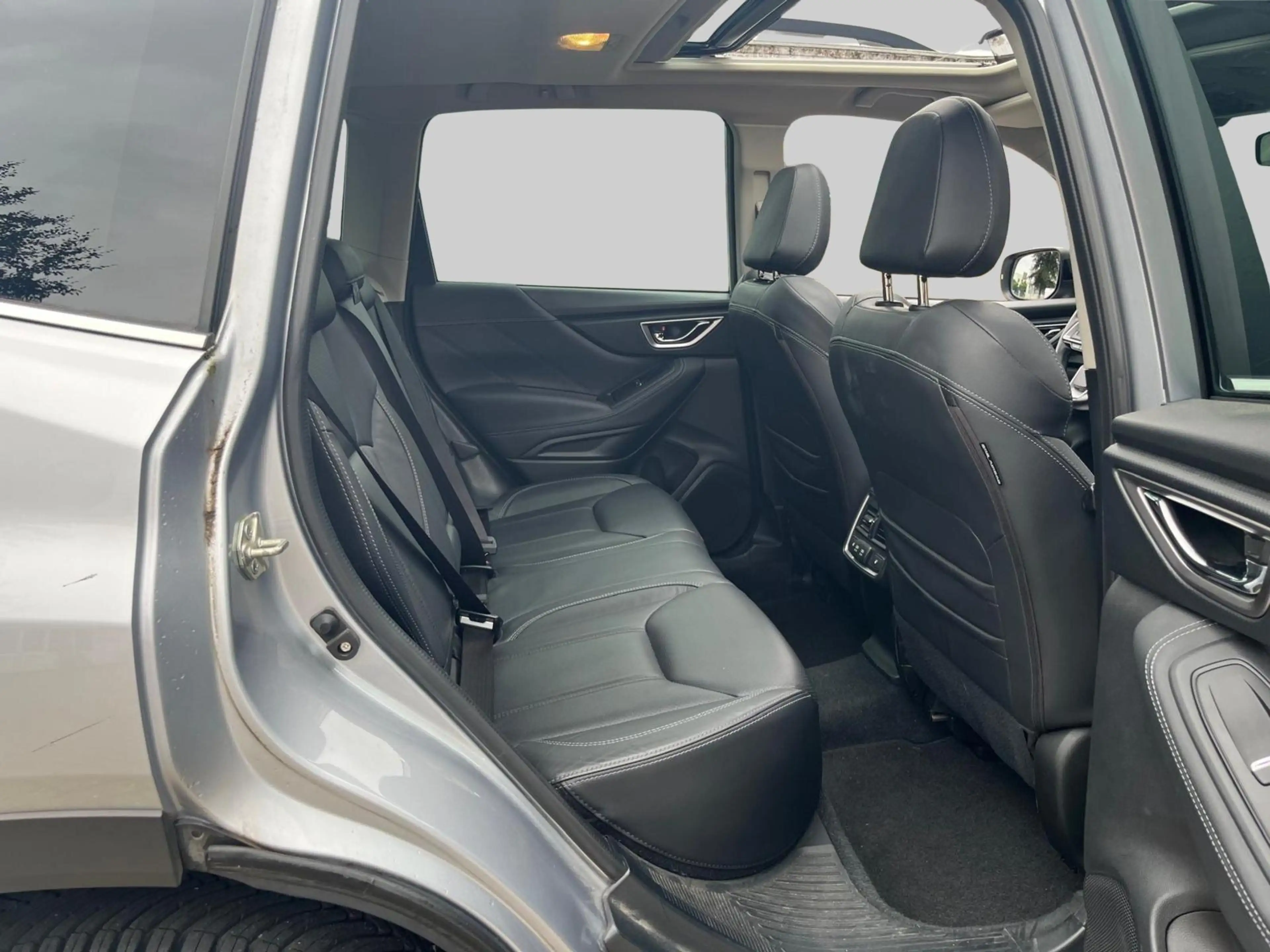 Subaru Forester 2.0i e-BOXER Premium| Dealeronderhouden | — photo 15
