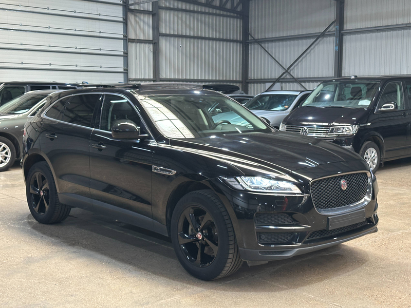 Jaguar F-Pace F-Pace 2.0 D AWD Prestige — photo 3
