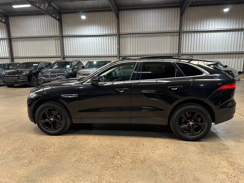 Jaguar F-Pace F-Pace 2.0 D AWD Prestige — photo 8