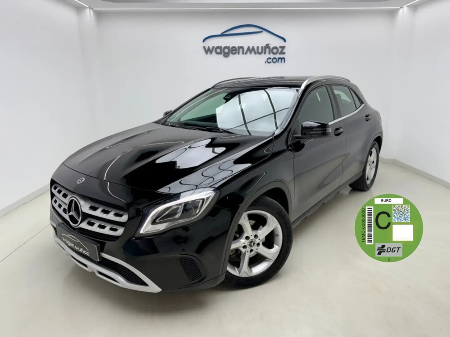 Mercedes-Benz GLA 200 200d 7G-DCT Negro - 2