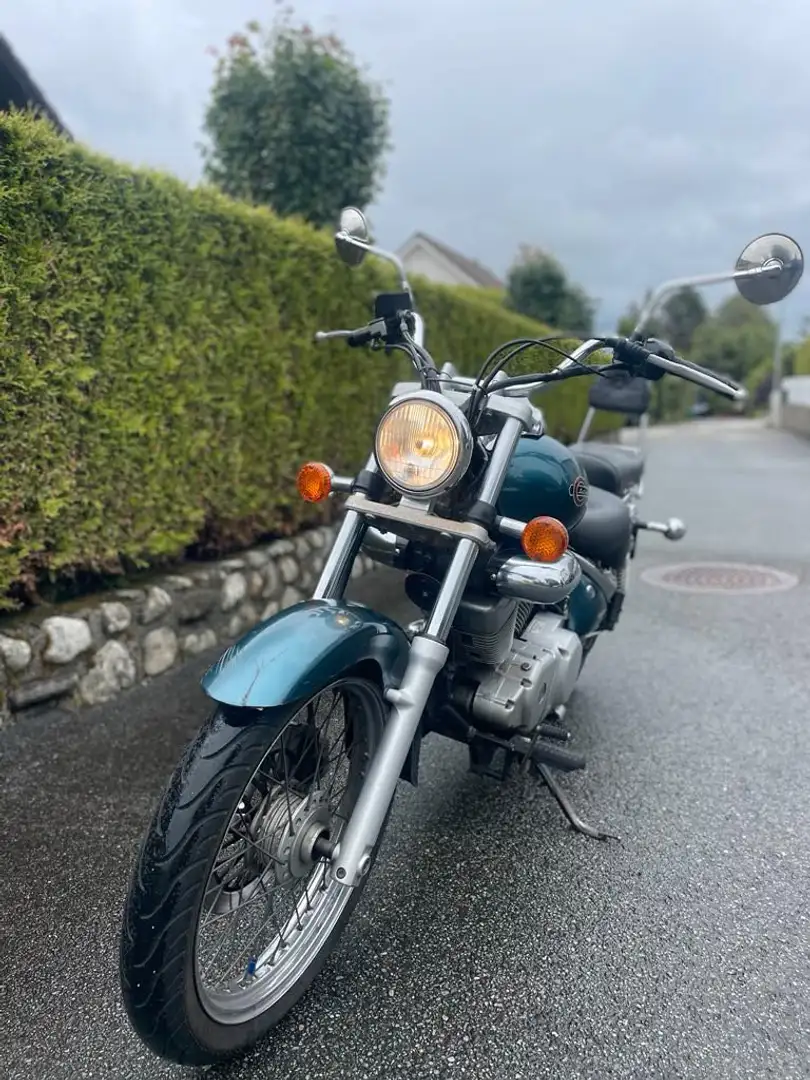 Suzuki VL 125 Intruder Grün - 1