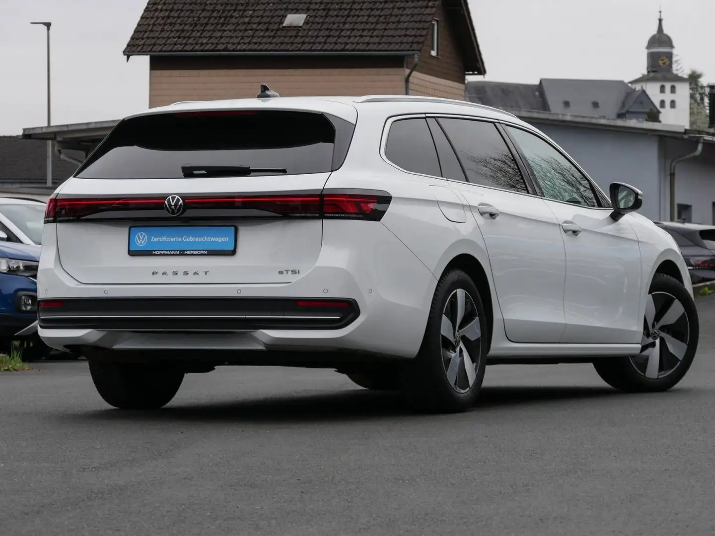 Volkswagen Passat Variant 1.5 TSI AHK KAMERA ACC NAVI DAB+ Weiß - 2