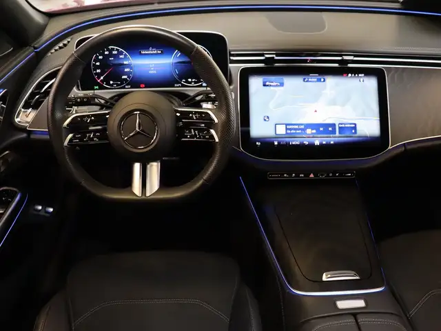 Mercedes-Benz E-Class view 13