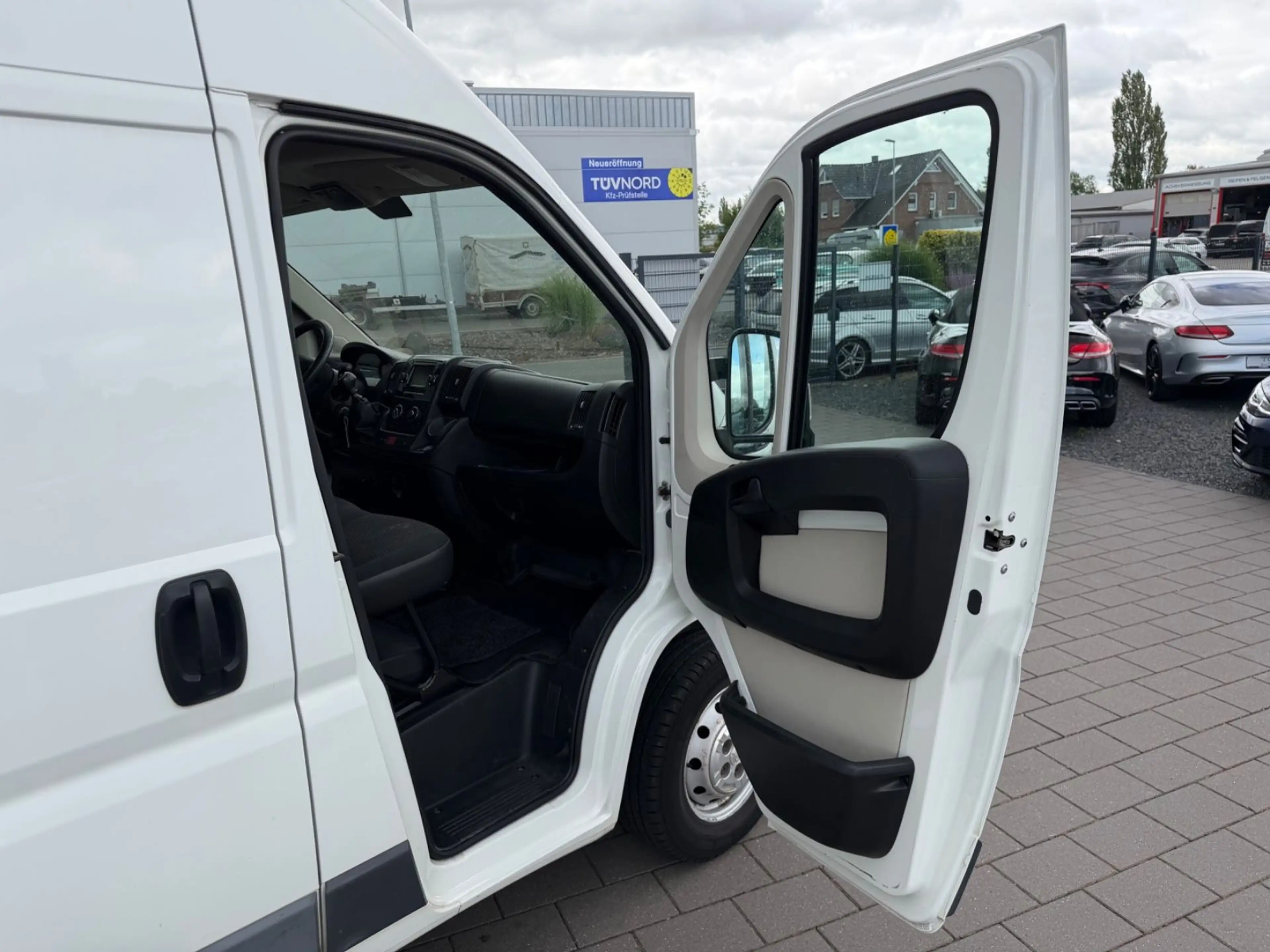 Peugeot Boxer Kasten L2H2 HDi 130*KLIMA*PDC*1.HAND* — photo 10