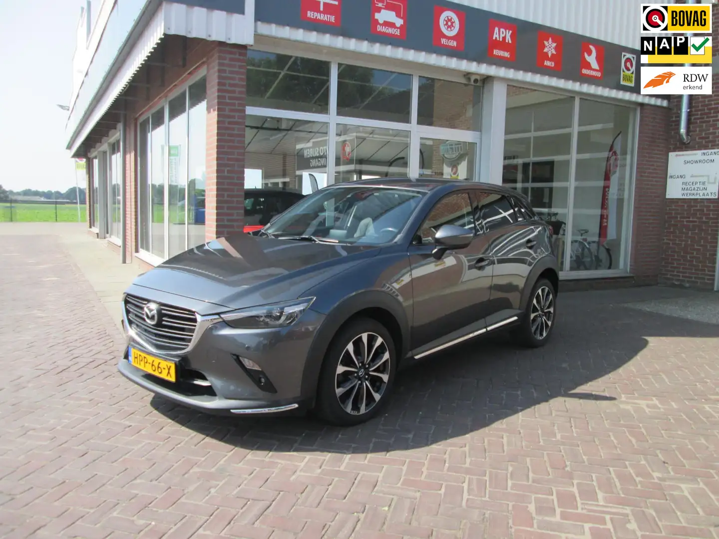 Mazda CX-3 2.0 SkyActiv-G 120 GT-M / facelift model Gris - 1