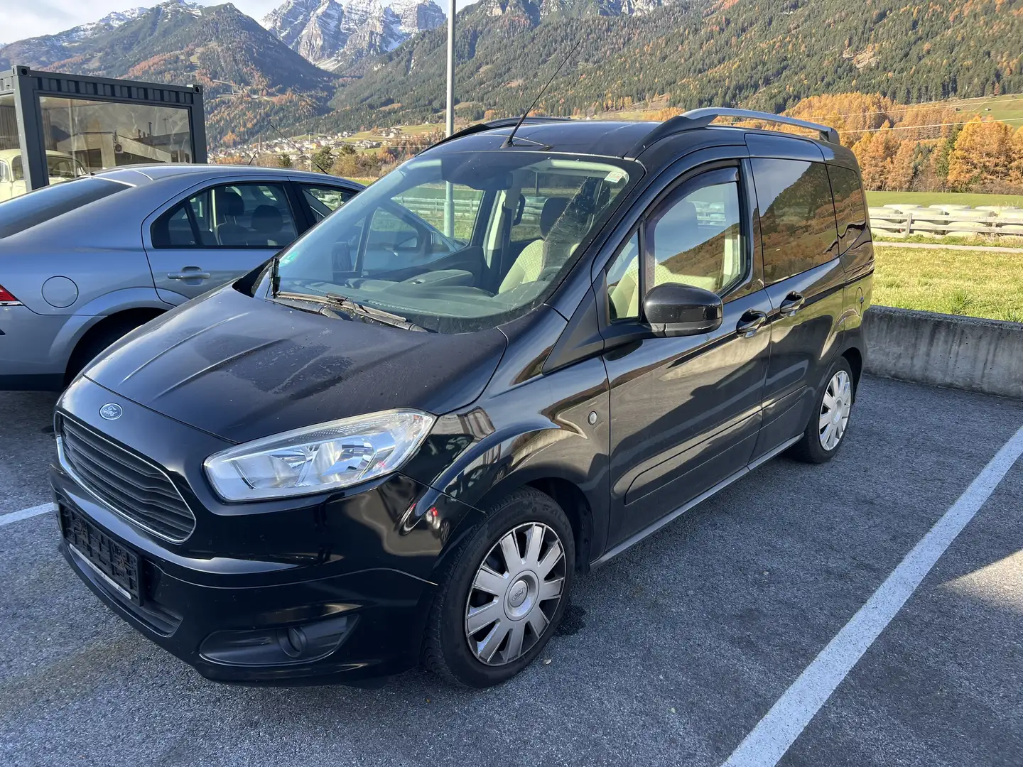 Ford Tourneo Courier 1,0 EcoBoost Start/Stop Ambiente EURO 6 - 1