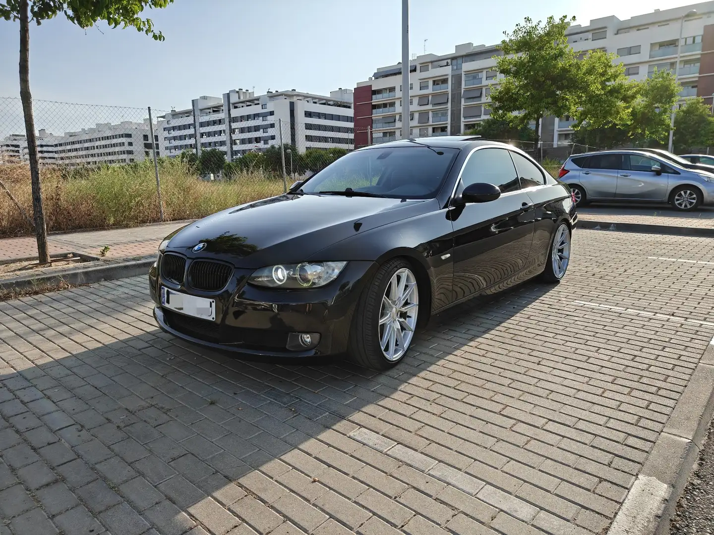 BMW 325 325i Coupé Aut. Negro - 2
