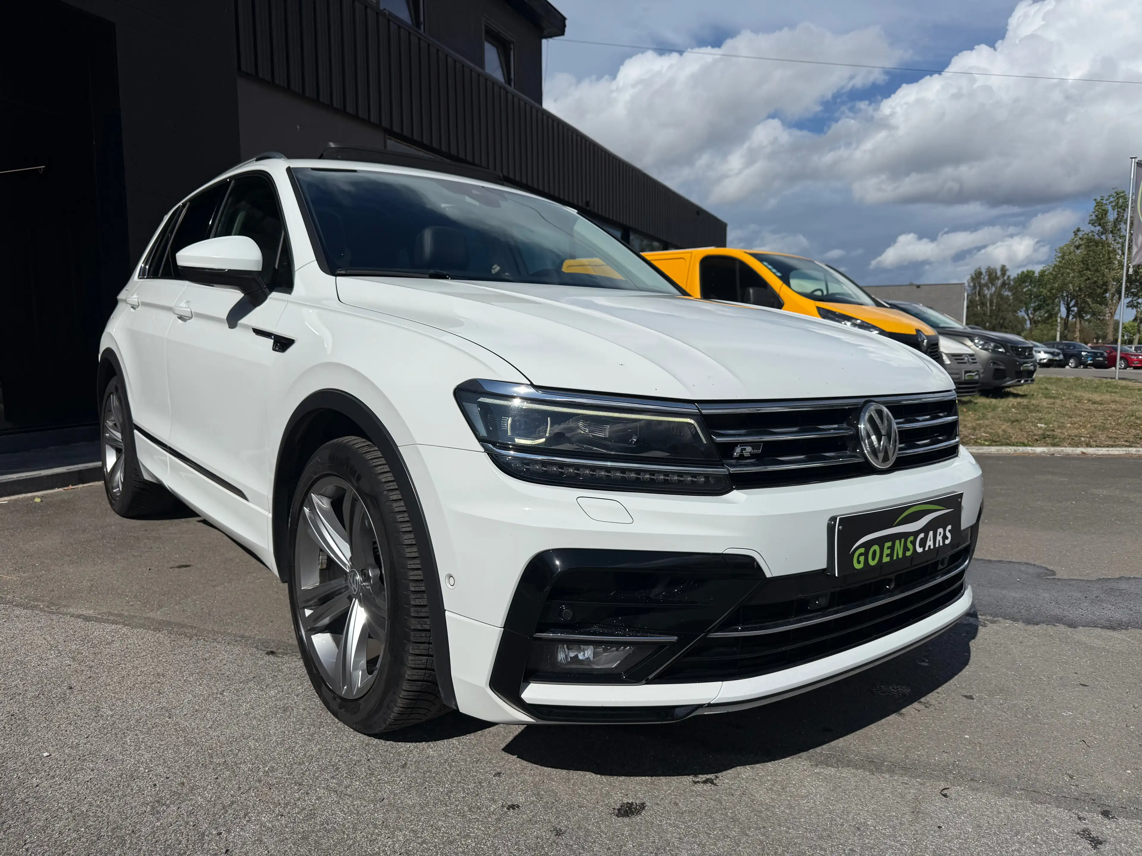 Volkswagen Tiguan Tiguan 2.0 TDi Trendline BMT — photo 2