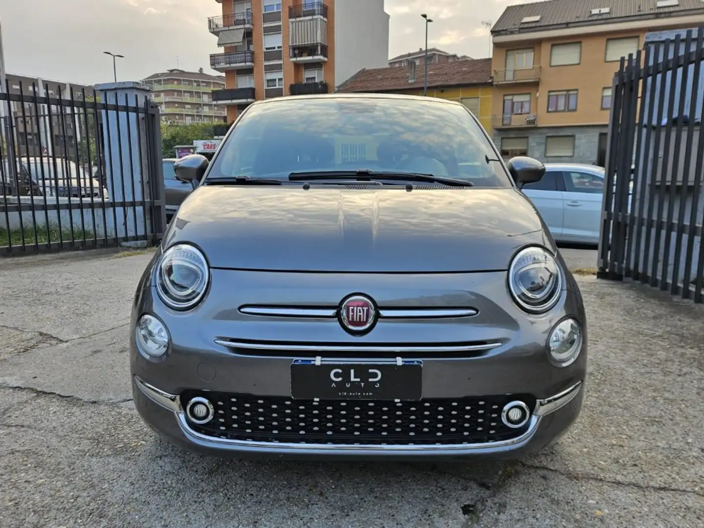 Fiat 500 1.0 Hybrid Dolcevita Grigio - 2
