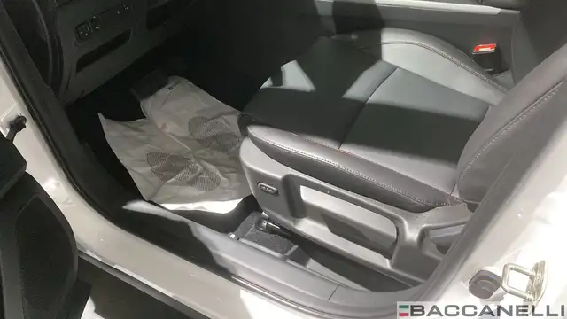 DR Automobiles DR5 view 15