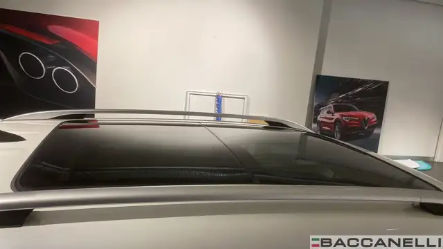 DR Automobiles DR5 view 7