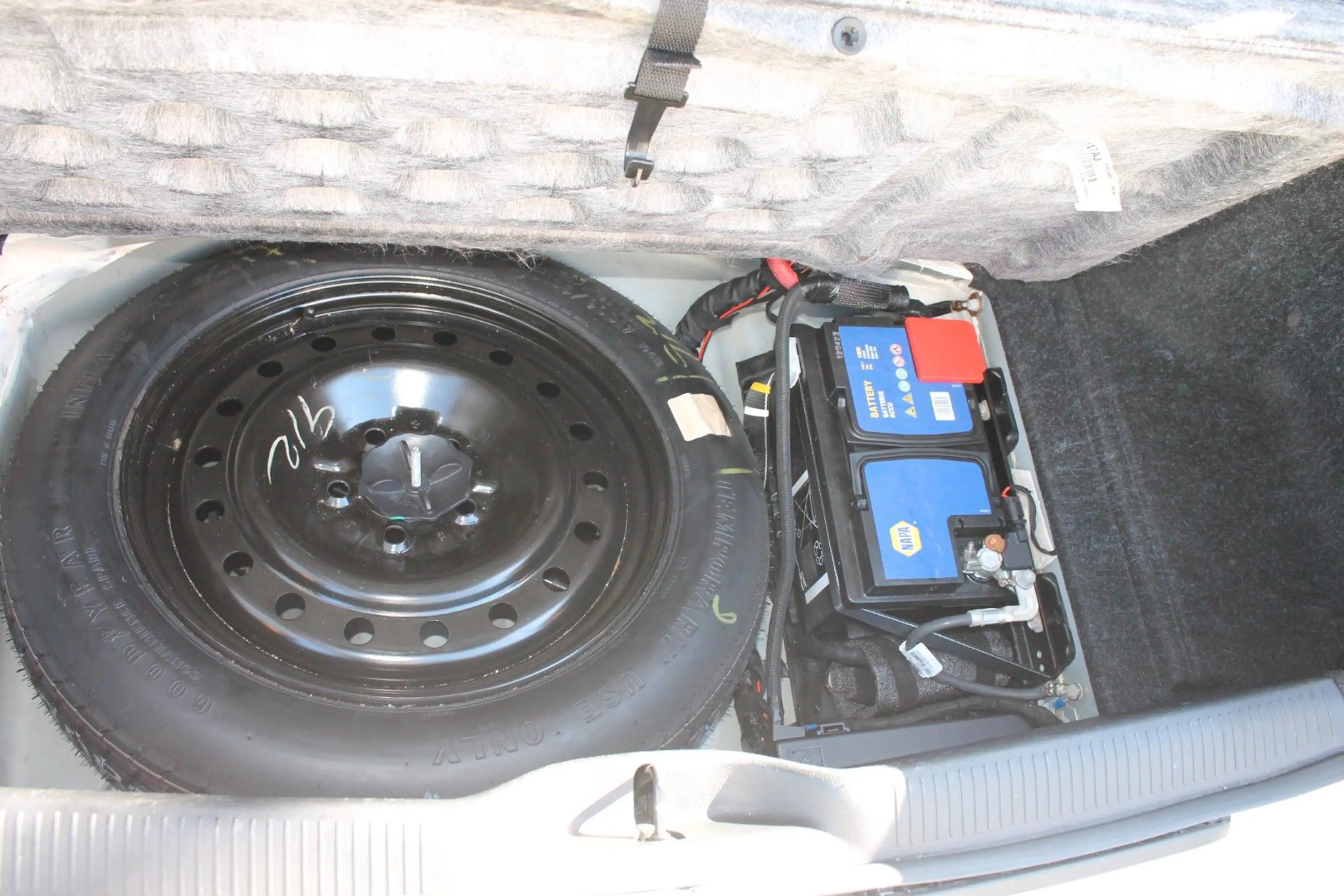 Dodge Charger 3,6l — photo 8