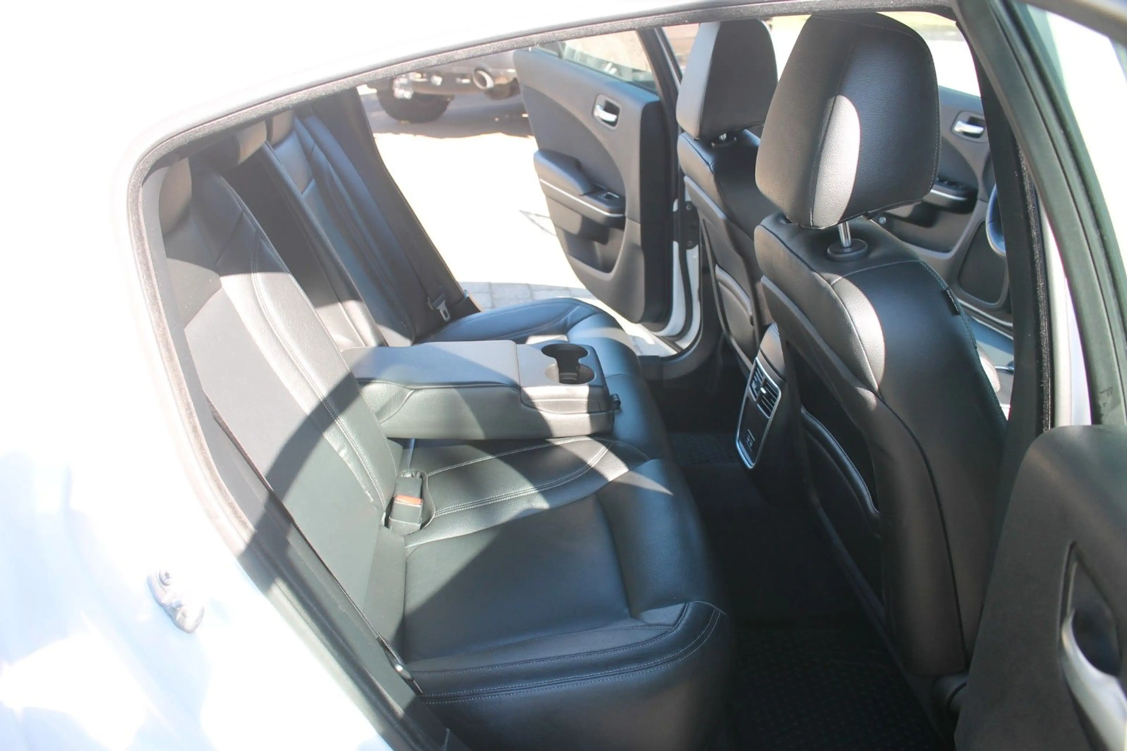Dodge Charger 3,6l — photo 13